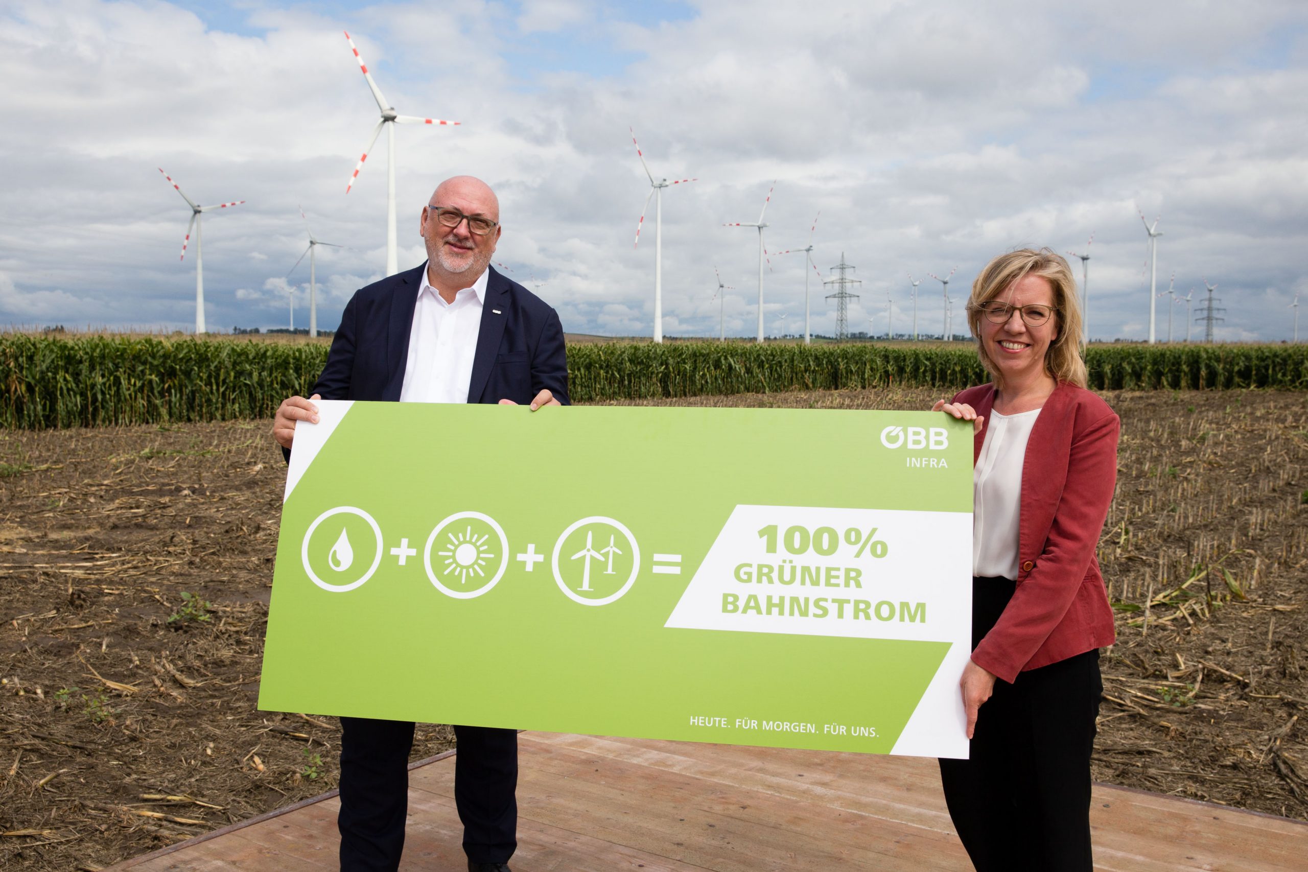 ÖBB errichten weltweit erste 16,7 Hz Bahnstrom-Windenergieanlage
