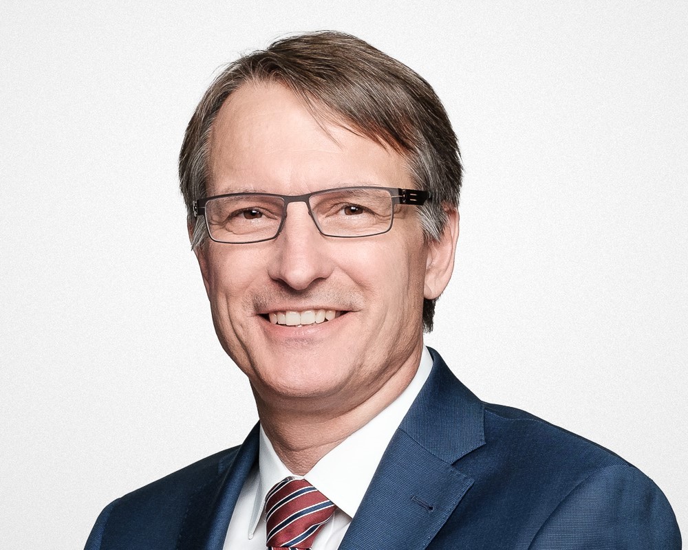 Aufsichtsrat verlängert CEO Dieter Siegel vorzeitig um weitere fünf Jahre
