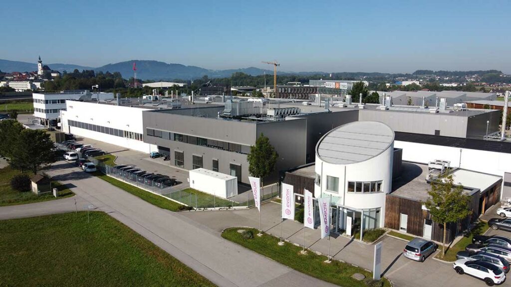 Evonik Fibres GmbH – Führend über die Chemie hinaus