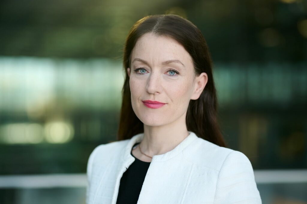Julia Übeleis neue Head of Financial Services Industries bei Zühlke Österreich