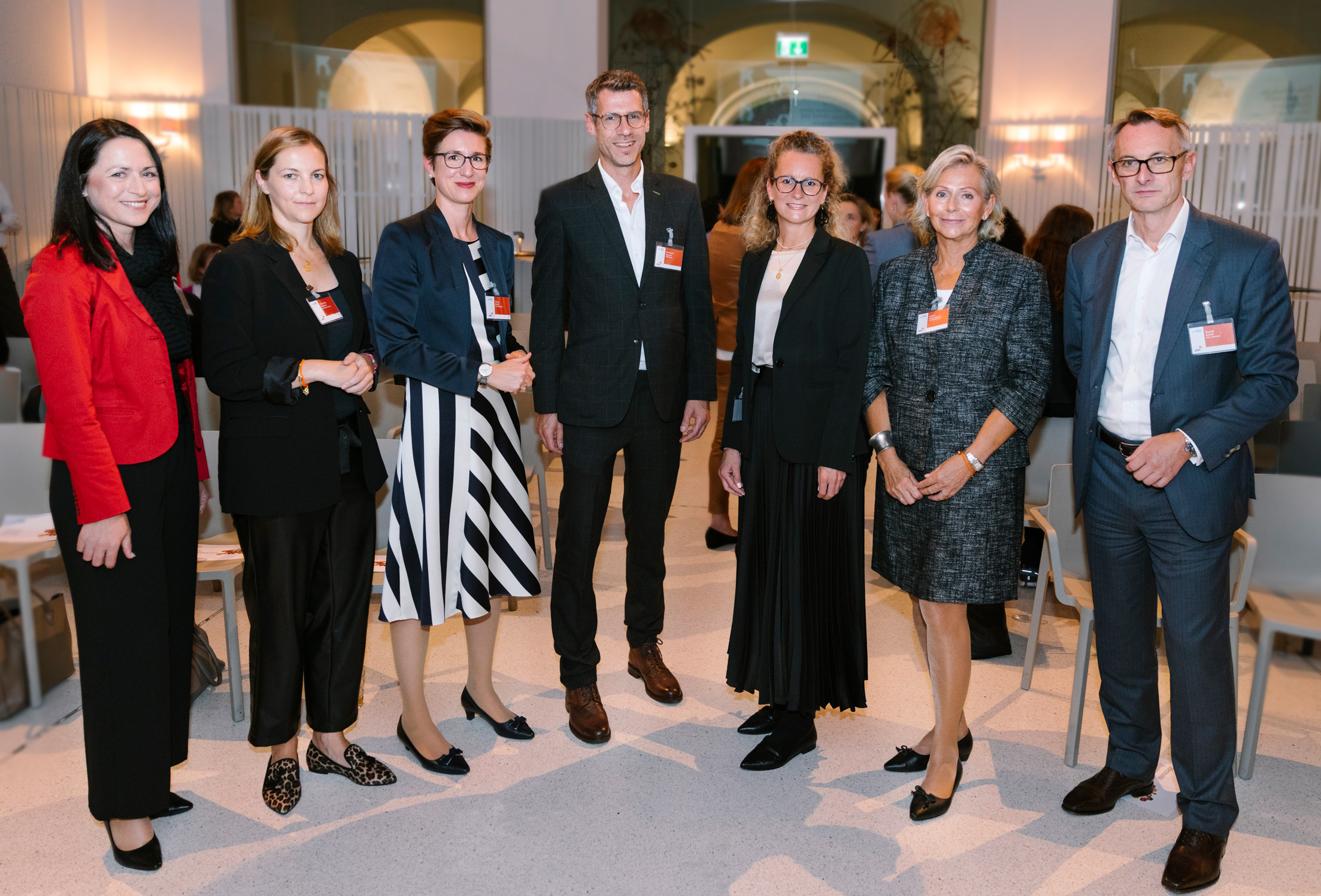 PwC Österreich: Neue Partnerschaft zur Förderung von Frauen gestartet