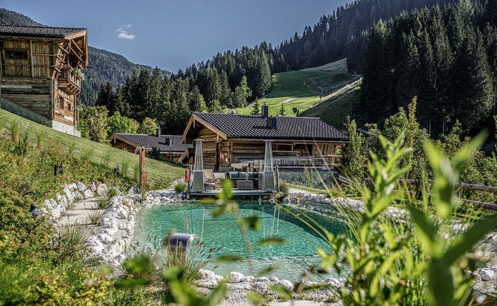 Das Bergdorf Prechtlgut und die Pool Luxury Lodge: Ihr luxuriöses alpines Juwel