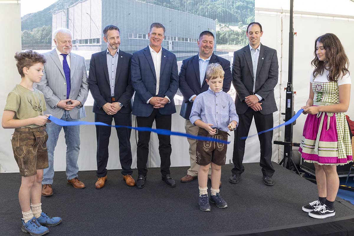 Worthington feiert die Eröffnung seines neuen Wasserstoffwerks