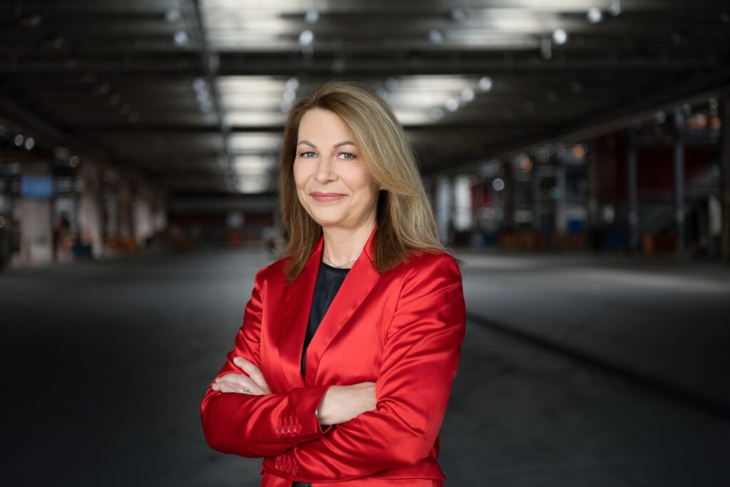 Alexandra Reinagl weitere fünf Jahre CEO der Wiener Linien