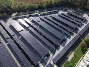 Industrie & Energiewende: Wie Unternehmen die Transformation aktiv mitgestalten: Nachhaltigkeit, Wettbewerbsfähigkeit und Versorgungssicherheit – mit innovativen Lösungen von VERBUND