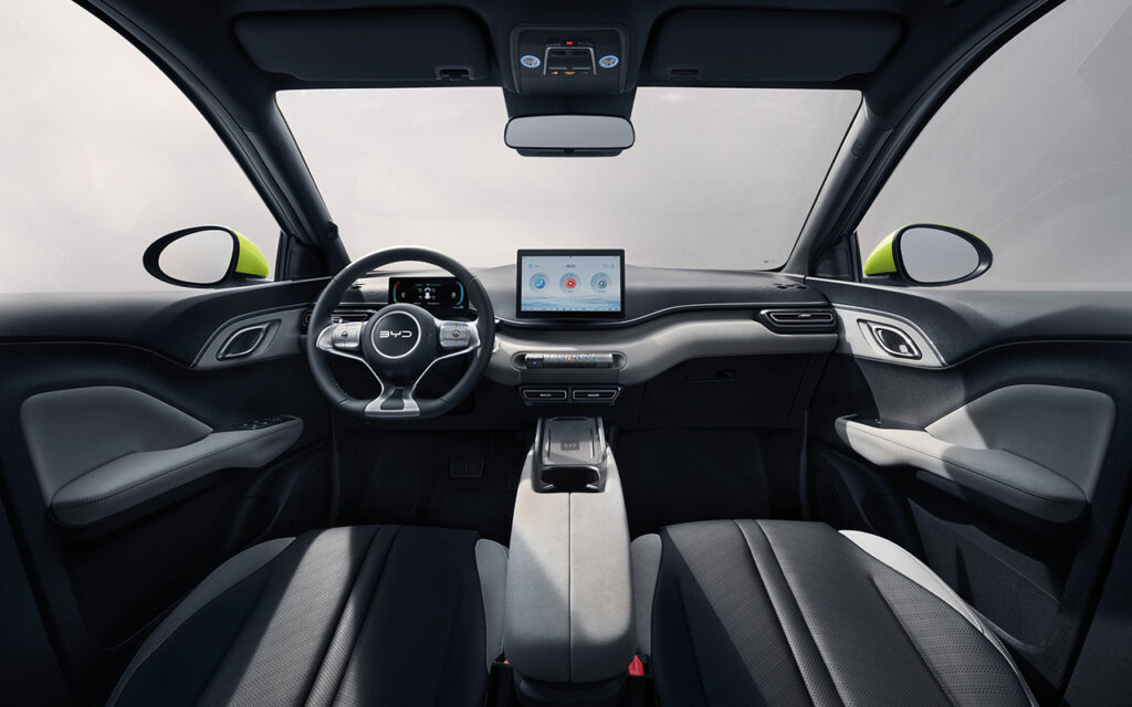 BYD prolongiert Erfolgskurs und übernimmt Pionierrolle mit dem DOLPHIN SURF