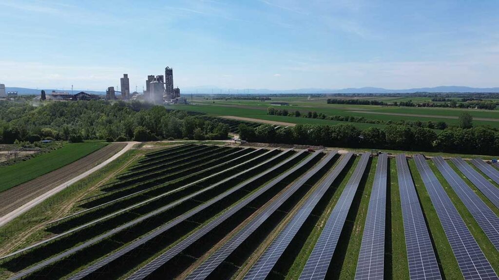 VERBUND und Holcim bringen Sonnenenergie nach Mannersdorf