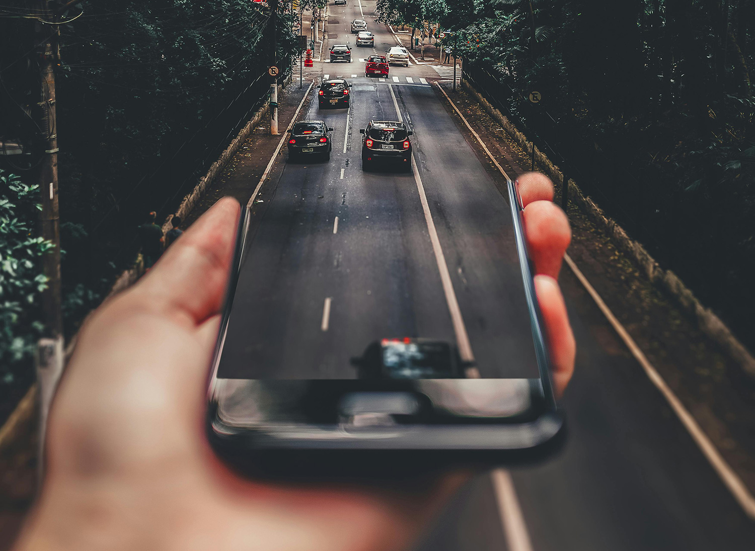 Können „Connected Services“ Effizienzbestrebungen der Autoindustrie vorantreiben?