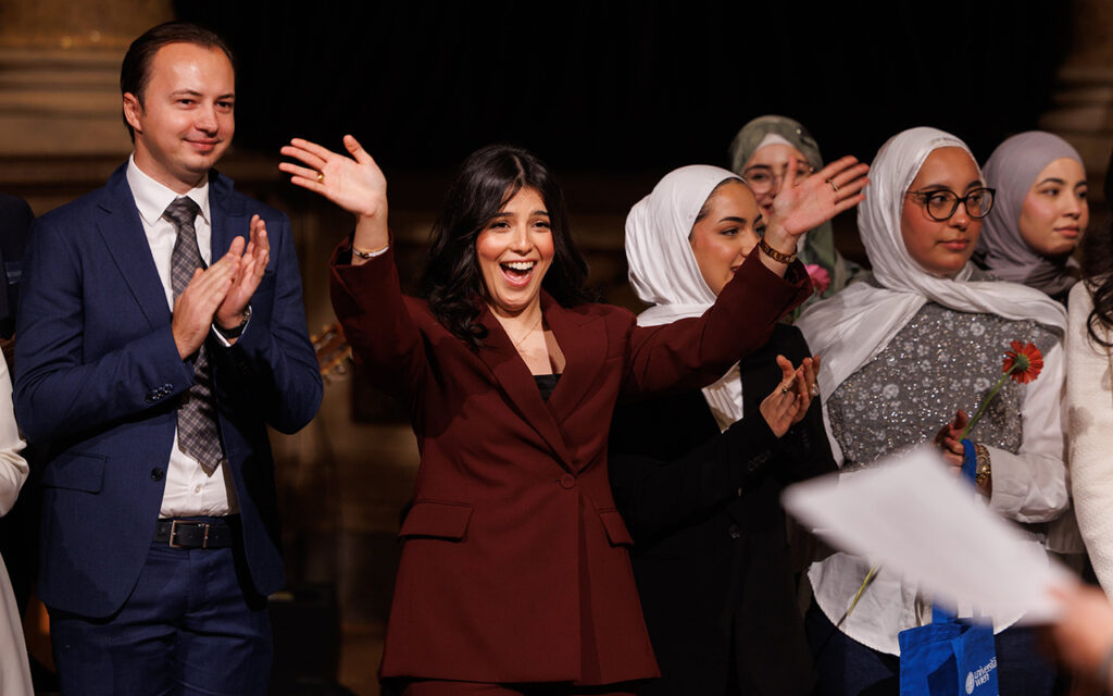 Flucht und Migration: UniClub feiert zehn Jahre gelungene Integrationsarbeit
