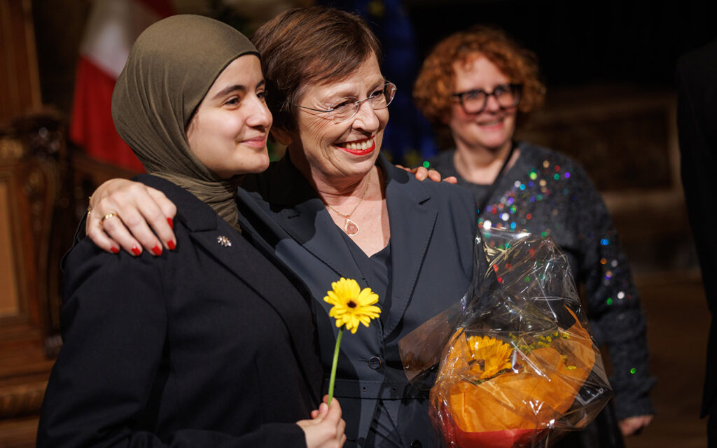 Flucht und Migration: UniClub feiert zehn Jahre gelungene Integrationsarbeit
