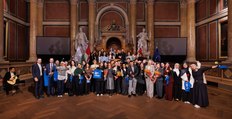 Flucht und Migration: UniClub feiert zehn Jahre gelungene Integrationsarbeit