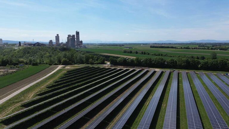 VERBUND und Holcim bringen Sonnenenergie nach Mannersdorf