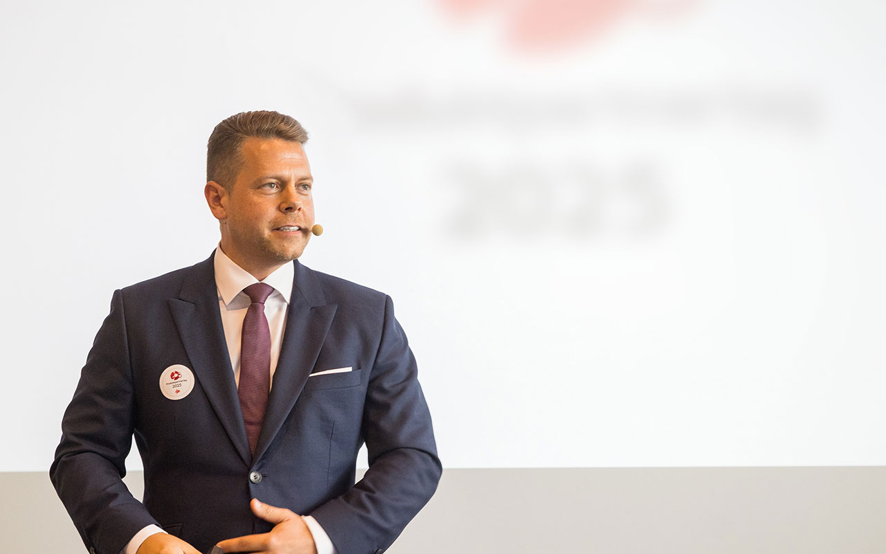 Swiss Life Select baut Geschäftsführung aus