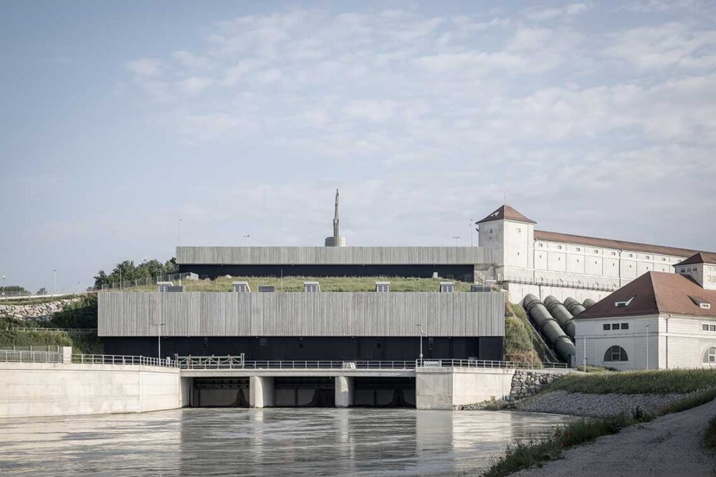 LANXESS senkt CO2-Fußabdruck durch Grünstrom von VERBUND