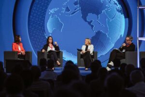 Genau hier setzt der Exporttag 26 an Am 28. Mai wird die Wirtschaftskammer Österreich in Wien erneut zum Treffpunkt für international orientierte Unternehmen. Der Exporttag ist keine reine Informationsveranstaltung, sondern eine Plattform, die dabei unterstützt, aus globalen Entwicklungen konkrete Strategien abzuleiten – kompakt, praxisnah und kostenlos zugänglich.