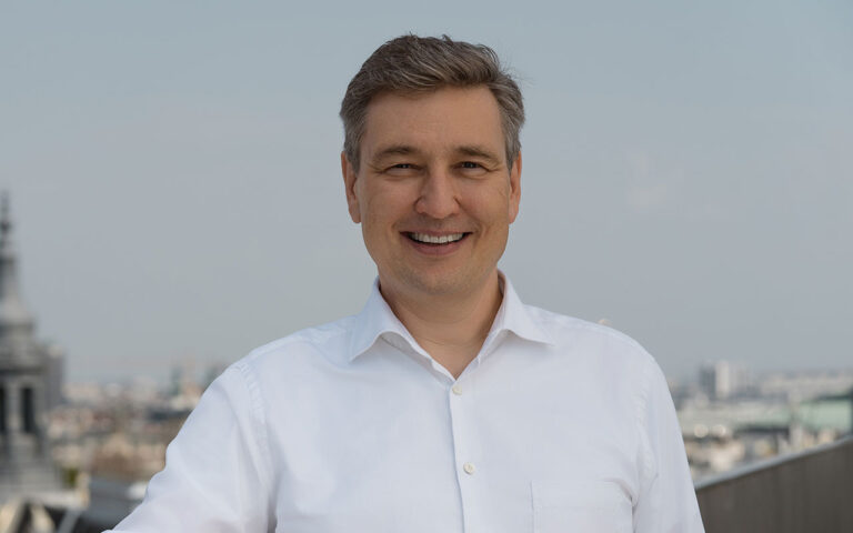 Komplexität der Energiewende: Investitionen in Ölförderung oder Transformationsprojekte?