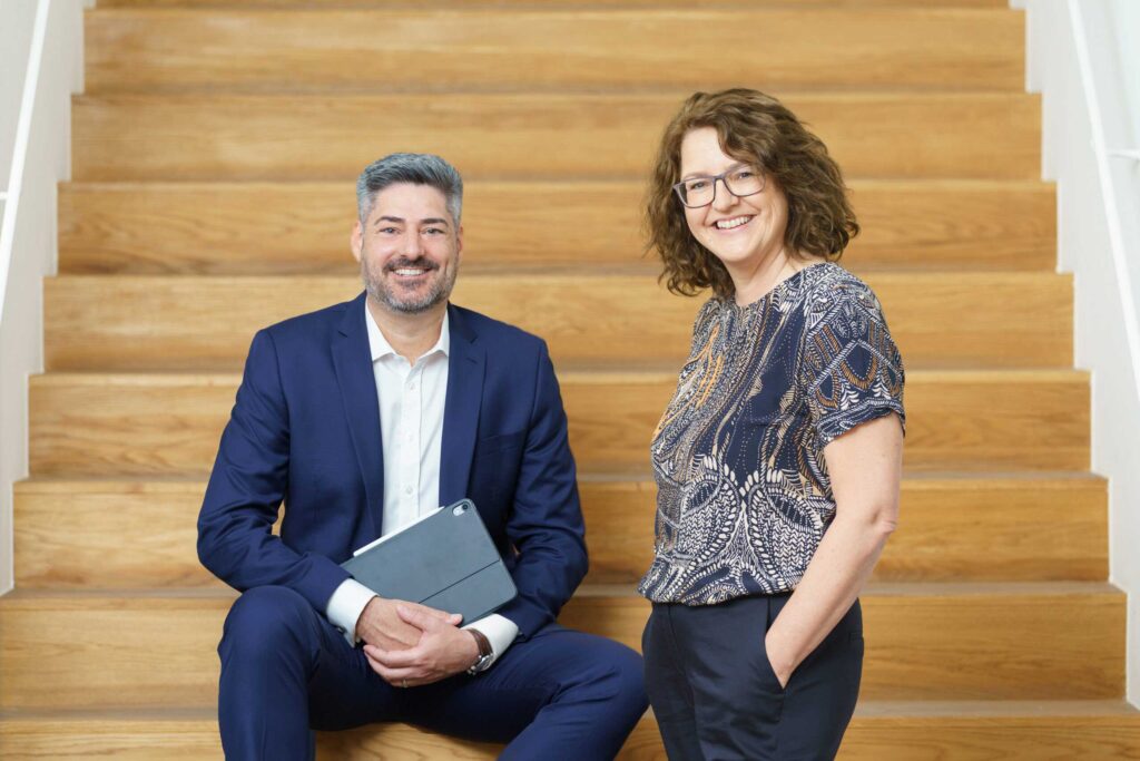 ACREDIA Group: Vom nationalen Kreditversicherer zum internationalen Risikopartner Seit Jahrzehnten begleitet die ACREDIA Group Unternehmen durch wirtschaftlich volatile Zeiten und macht den Handel sicherer. Die Entwicklung des Unternehmens zeigt, wie aus einem nationalen Kreditversicherer ein international vernetzter Risikopartner wurde
