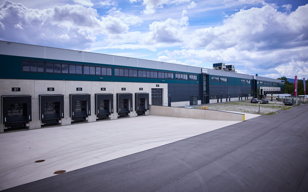 Complex Pharmaceuticals investiert in die Erweiterung seines Standorts