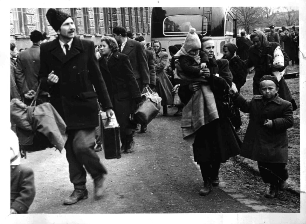 Brücke der Menschlichkeit – Österreich und der Ungarnaufstand 1956
